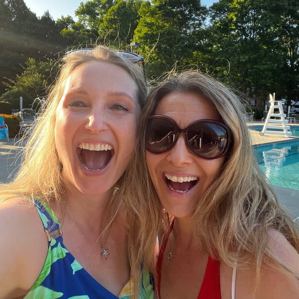 Meet your Posher, Andrea & Jill